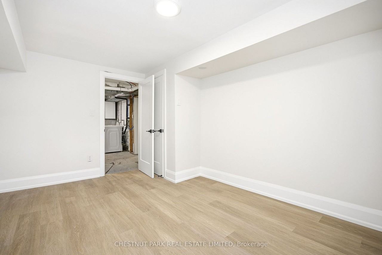 39 Penhurst Avenue #1 - Photo 6 of 18