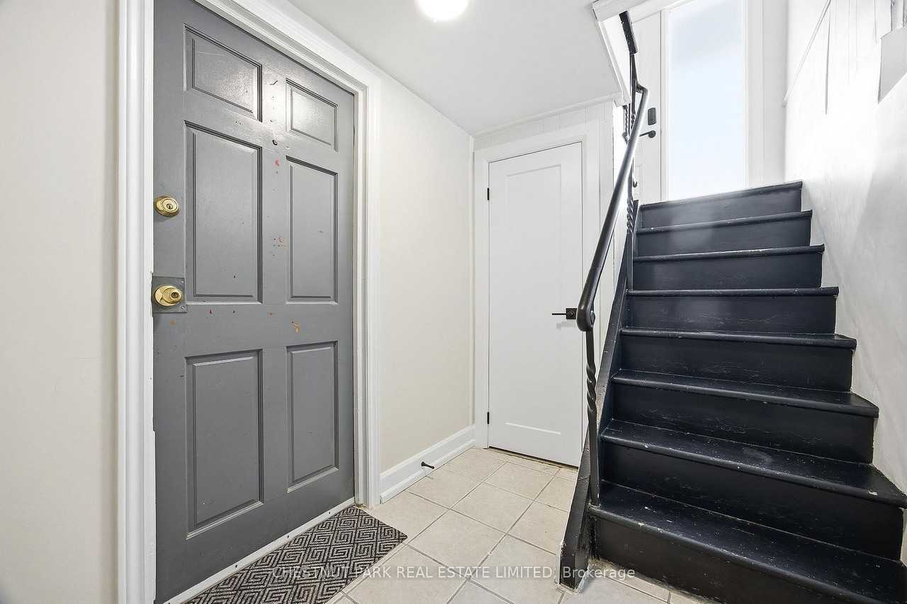 39 Penhurst Avenue #1 - Photo 3 of 18