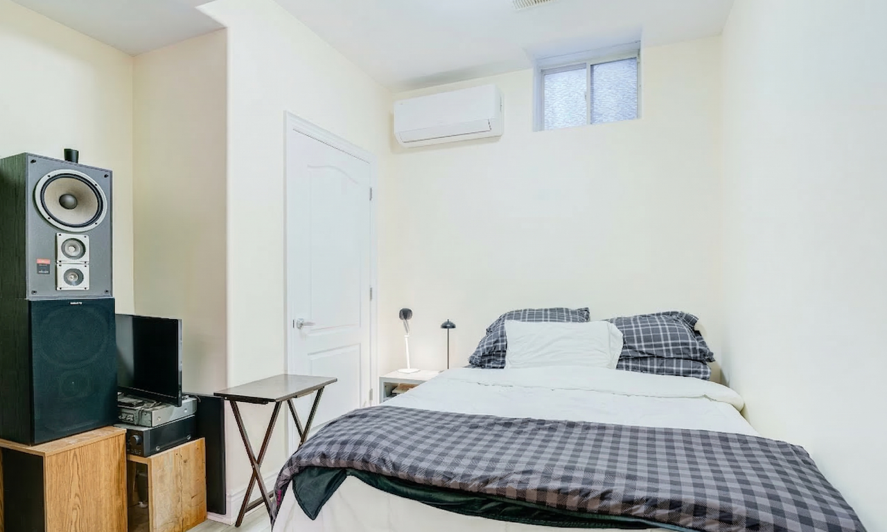 161 Vanda Drive - Photo 7 of 12