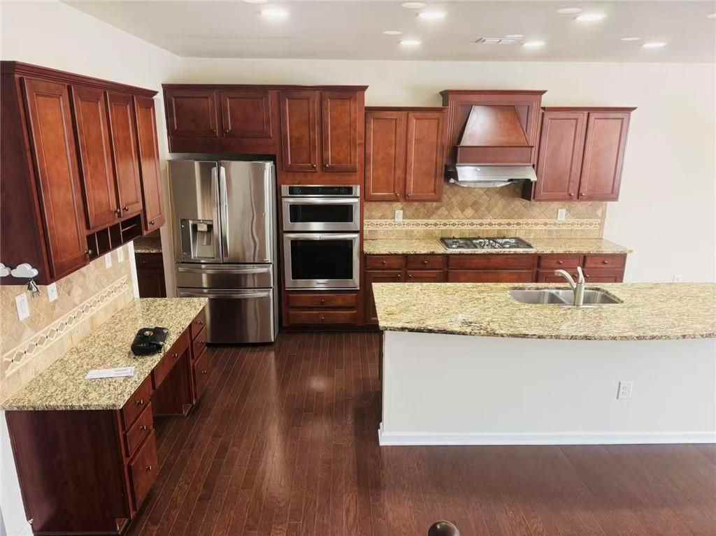2450 Northmont Pkwy - Photo 2 of 21