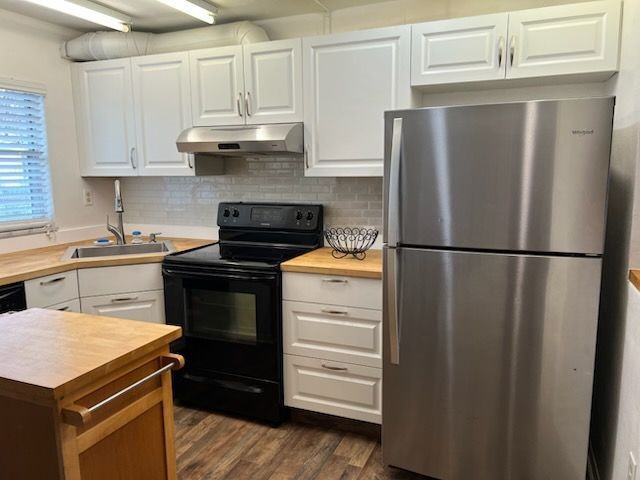 2497 Country Club Dr - Photo 3 of 12