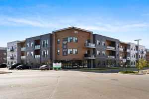 featured image of 3991 Spring St