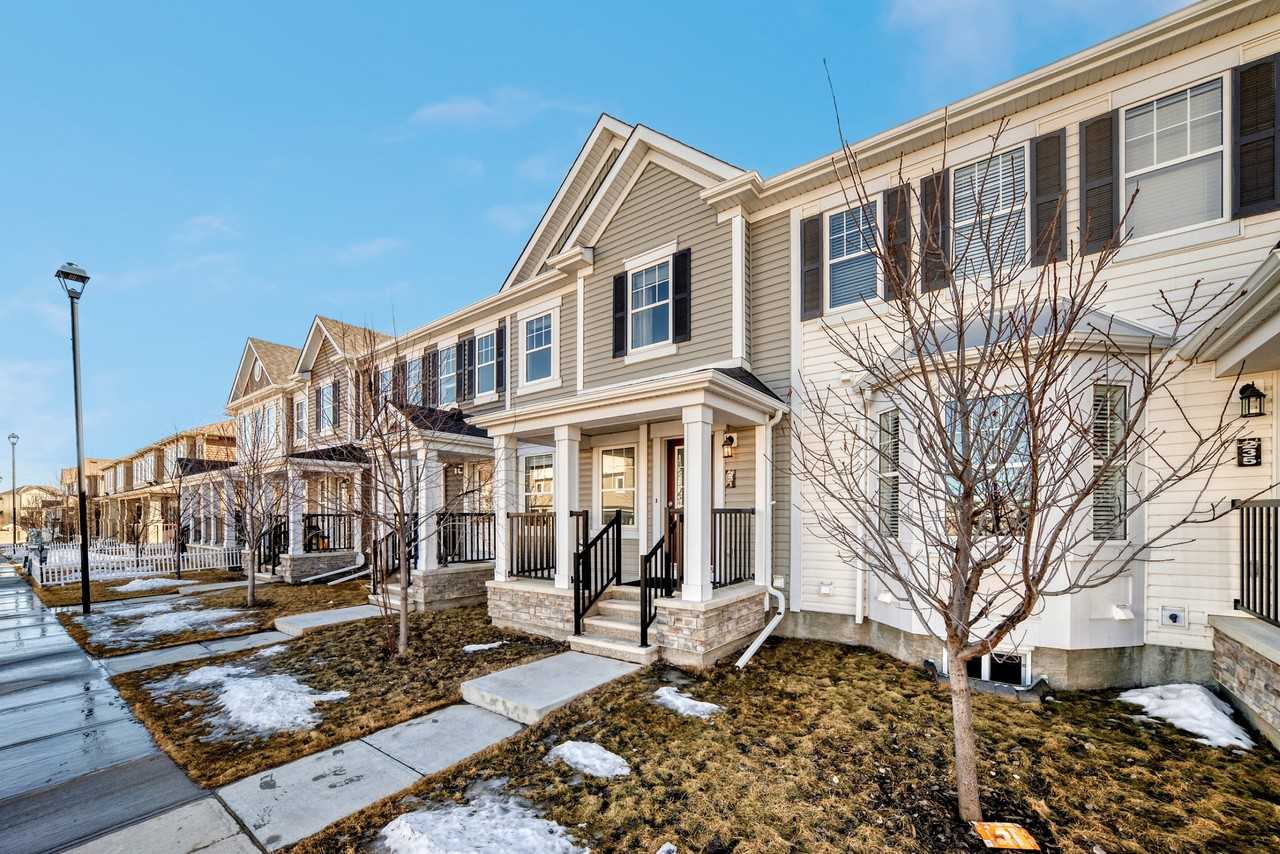 231 Windford Crescent Southwest - Photo 3 of 44