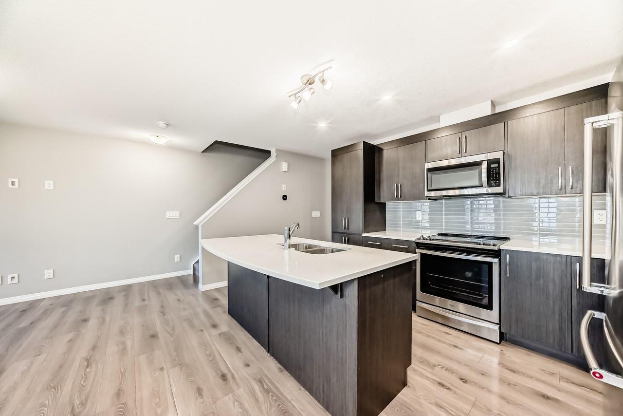 231 Windford Crescent Southwest - Photo 4 of 44