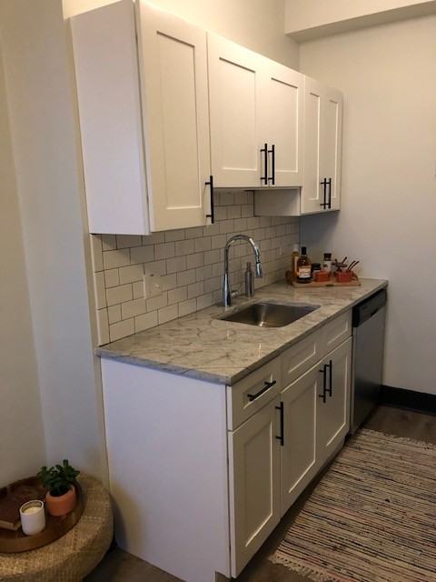 W Pratt Blvd & N Sheridan Rd - Photo 3 of 14