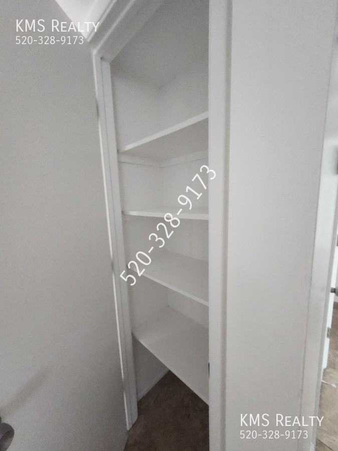 6711 E Hawk Dr - Photo 7 of 25