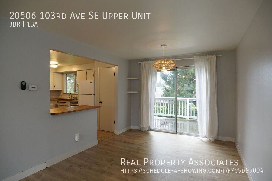 20506 103rd Ave Se Uppr Unit #Unit - Photo 5 of 18