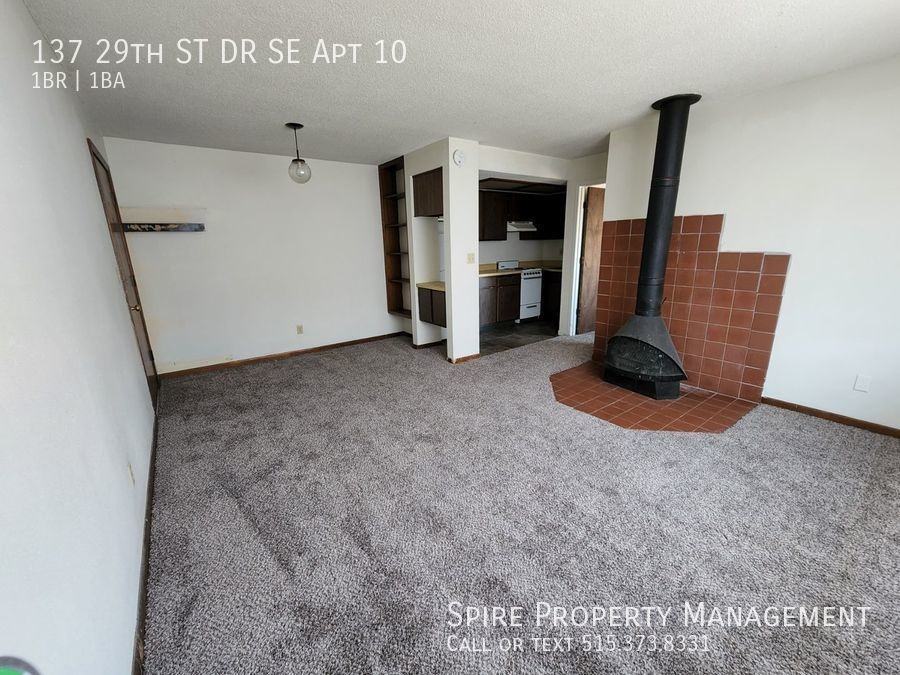137 29th Street Dr Se Apt 10 - Photo 4 of 9