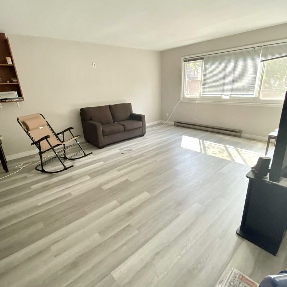 47 Beverley Street - Photo 2 of 4
