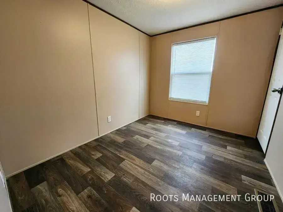 70 Elm St #70 - Photo 6 of 11