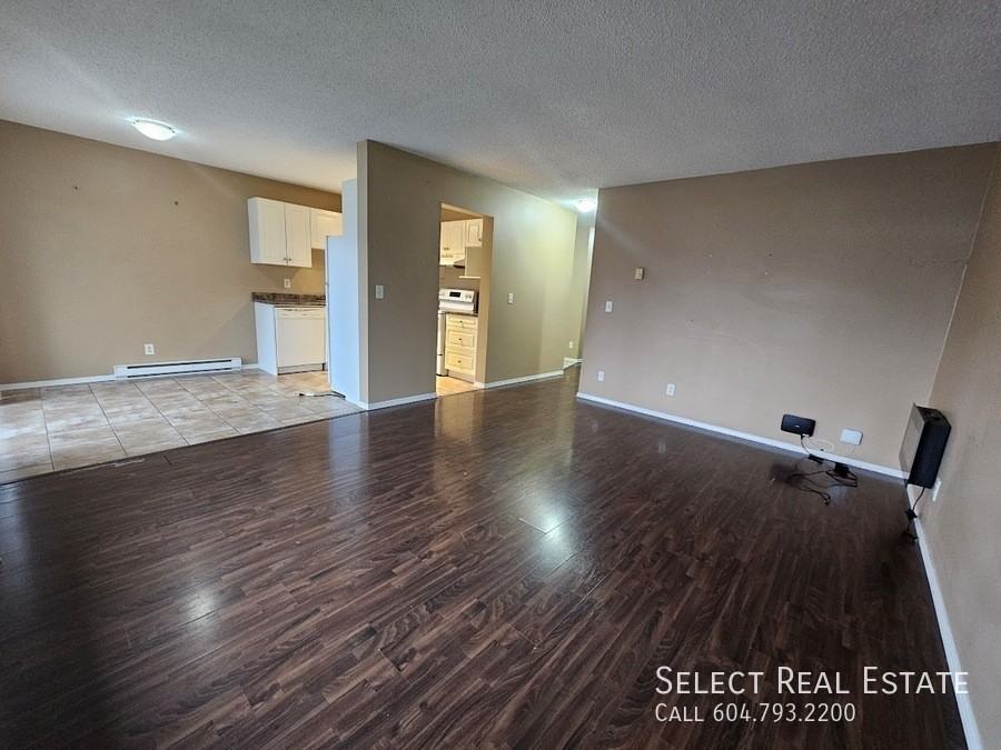 46260 Harford St #8 - Photo 7 of 18