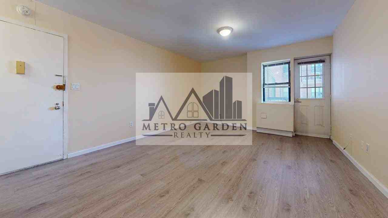 87-30 62nd Avenue #7D - Photo 7 of 25