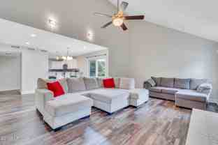 715 Sunset Cir - Photo 1 of 1