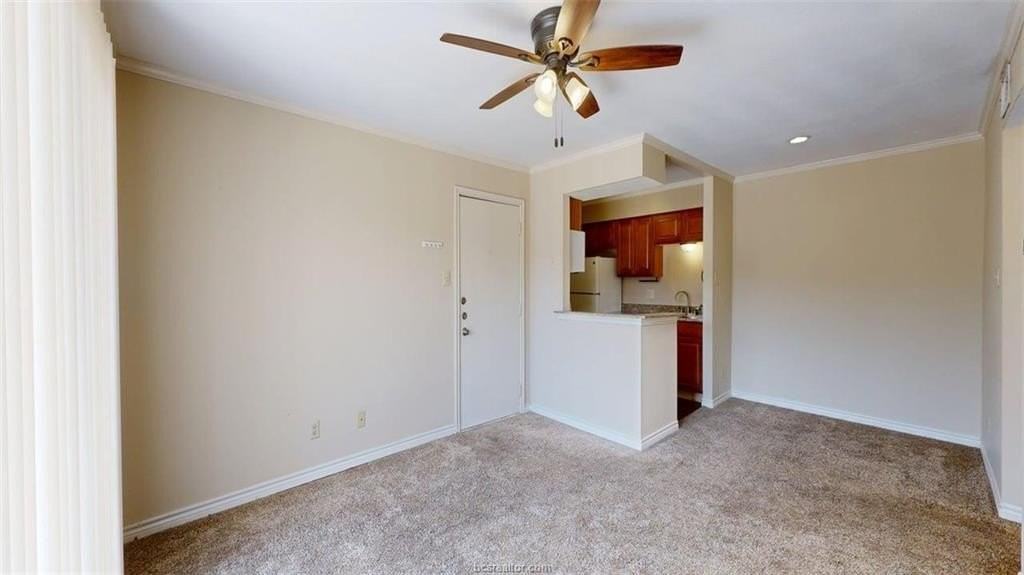 904 University Oaks Blvd #20 - Photo 3 of 27