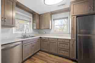 420 W Cloud Springs Rd - Photo 1 of 1