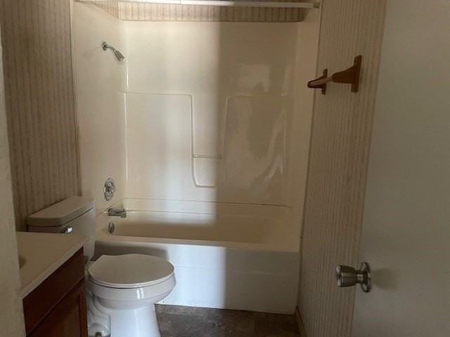 1070 Golden Gate Cir - Photo 4 of 6