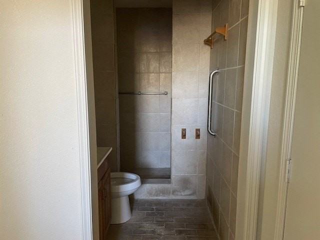 1070 Golden Gate Cir - Photo 6 of 6