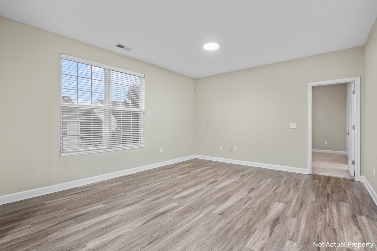 5151 Foxtail Pine St - Photo 7 of 40