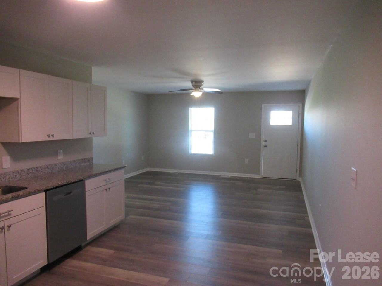 405 Northbrook Iii School Rd - Photo 4 of 16