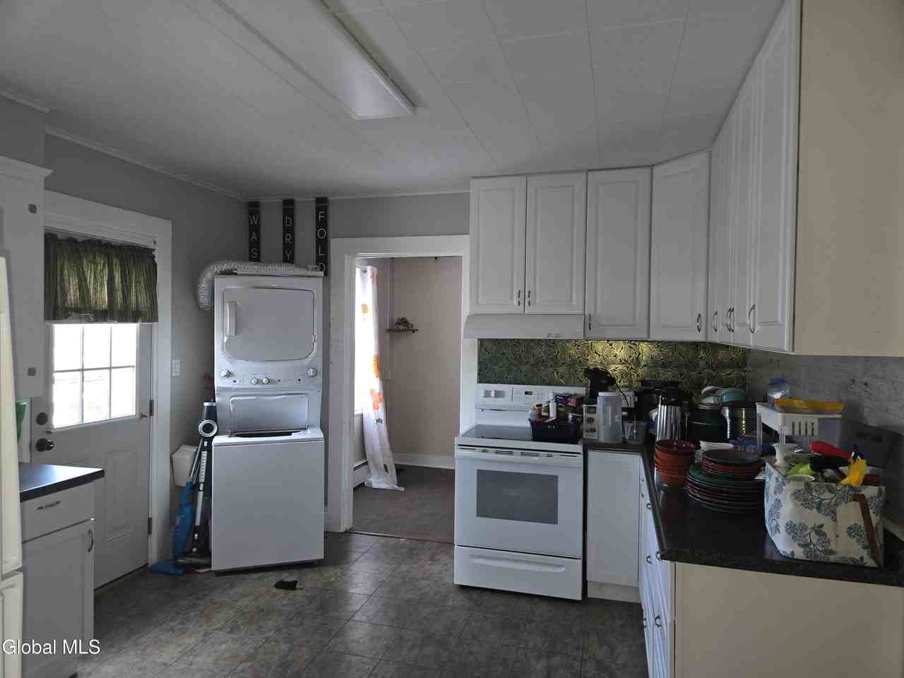 318 Ridge St Unit C - Photo 6 of 9