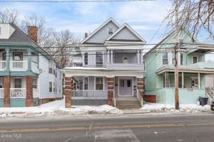 featured image of 2210 15th St