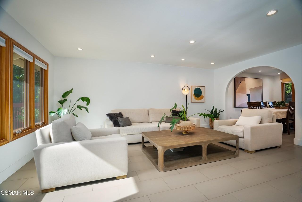 28789 Eagleton St - Photo 6 of 50