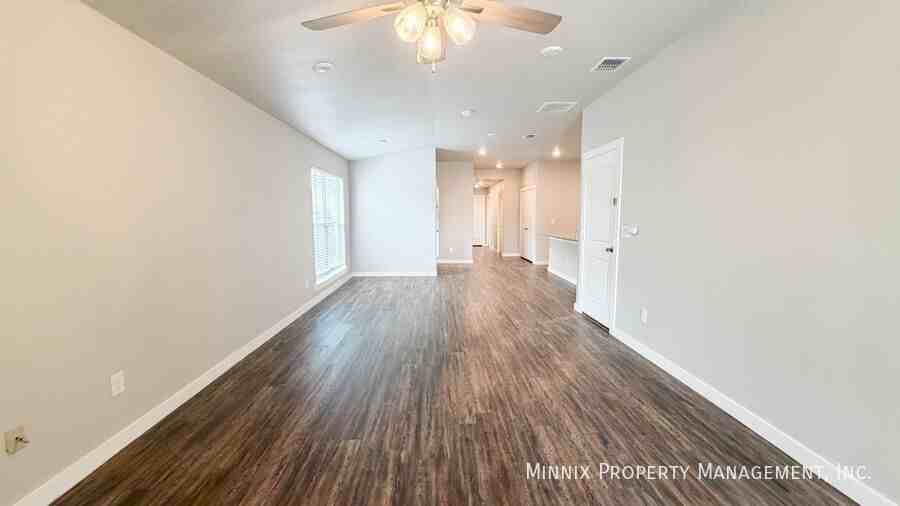 2139 Kokomo Ave #A - Photo 5 of 20