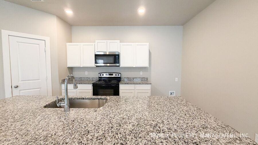 2139 Kokomo Ave #A - Photo 6 of 20