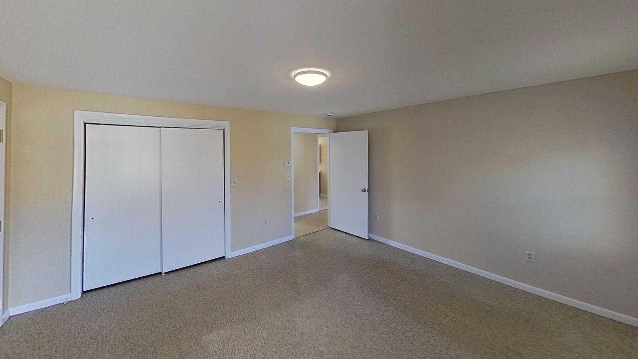 52 Rockefeller Street #2 - Photo 6 of 11