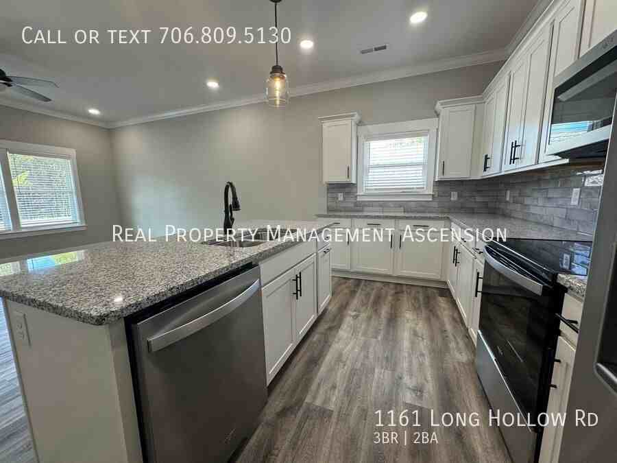 1161 Long Hollow Rd - Photo 3 of 22