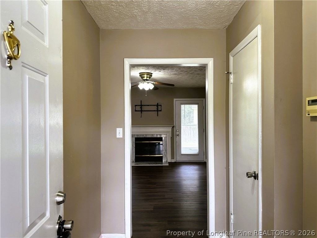 1542 Londonderry Pl - Photo 2 of 15