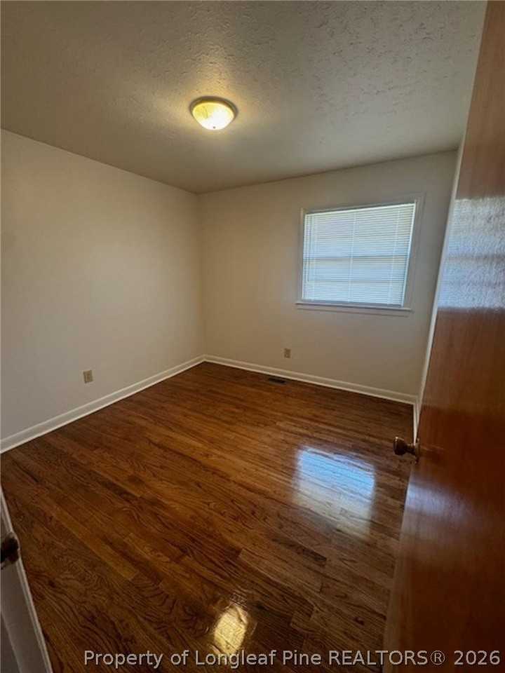 1305 E 13th St - Photo 7 of 13