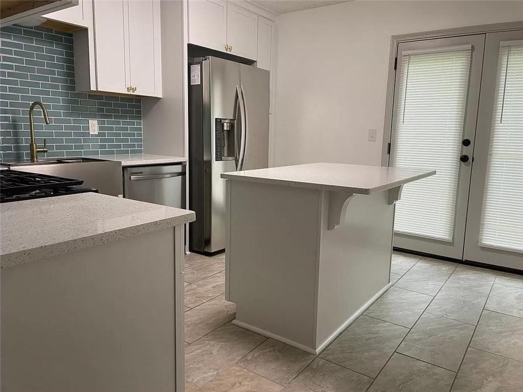 1131 Rappahannock Dr - Photo 5 of 18