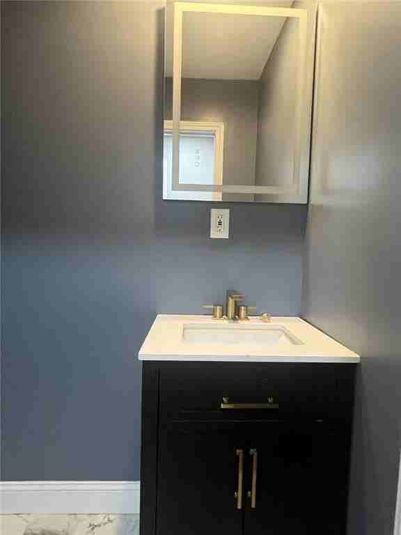 738 Prince Pl Nw - Photo 5 of 19