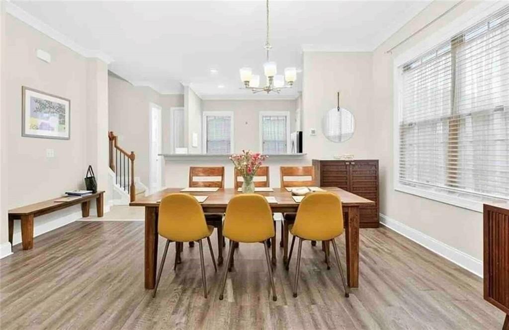 2407 Tenor Ln - Photo 3 of 20