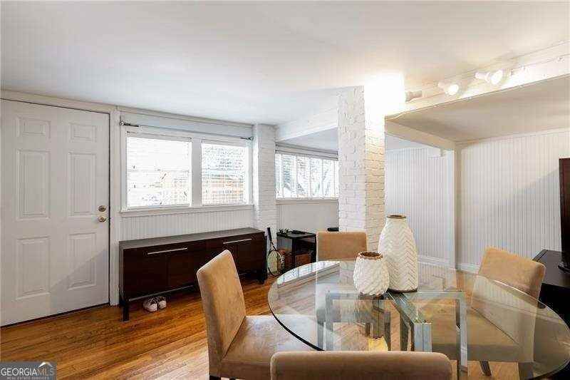 861 Charles Allen Dr Ne Apt D - Photo 5 of 10