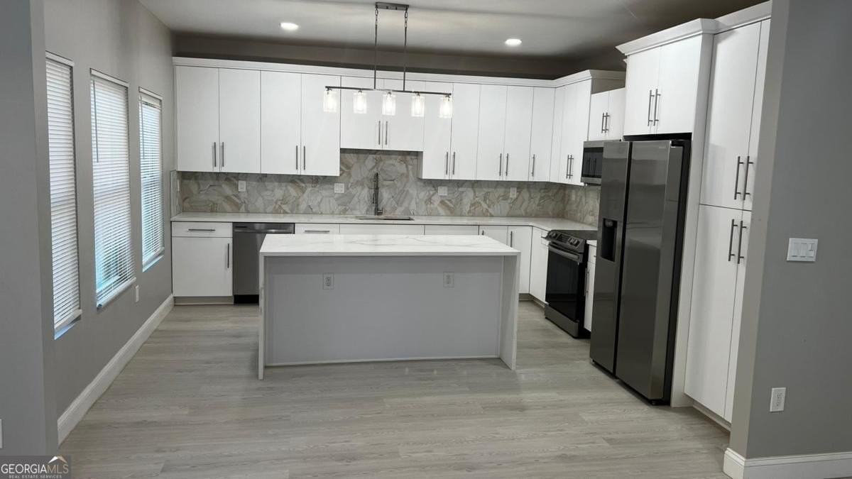 7428 Mockingbird Trl - Photo 2 of 12