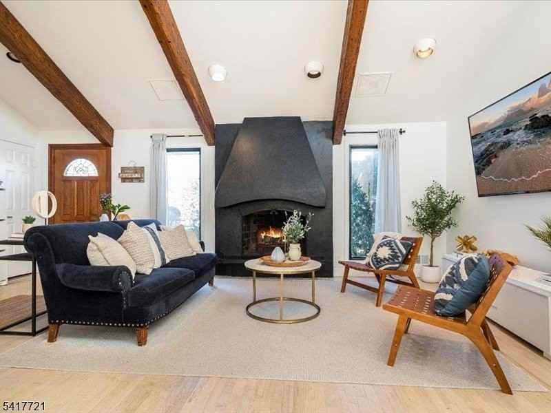 15 Windemere Rd - Photo 5 of 30