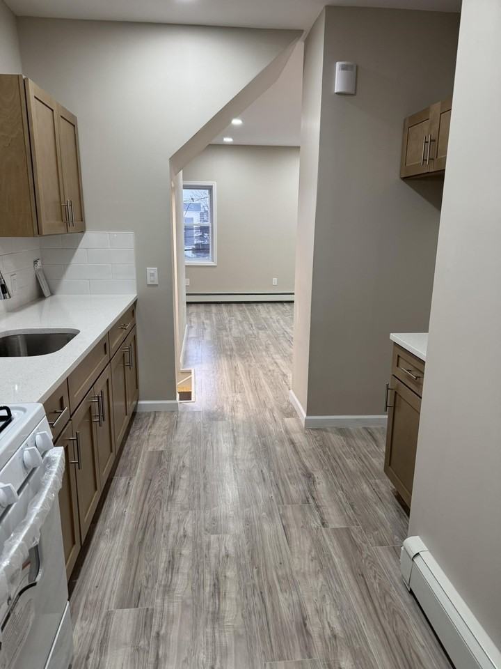 7506 4th Ave #2 - Photo 4 of 21