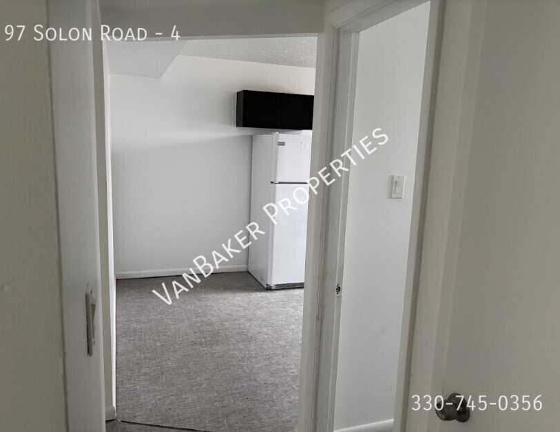 97 Solon Rd #4 - Photo 4 of 7