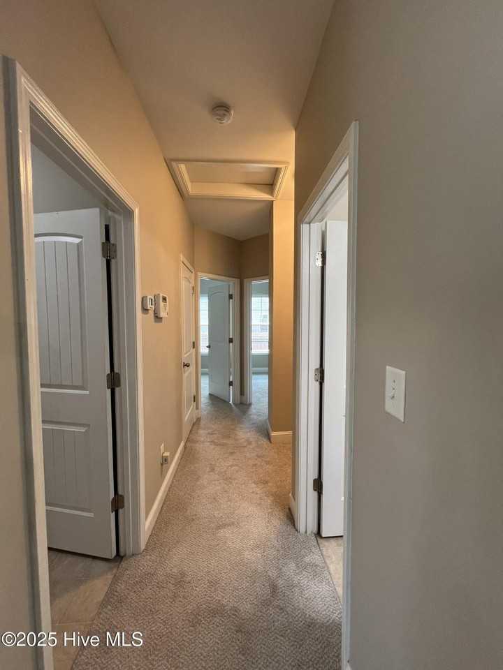 756 Sun Rd - Photo 7 of 25