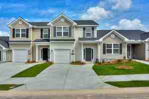 featured image of 372 Norwich Dr