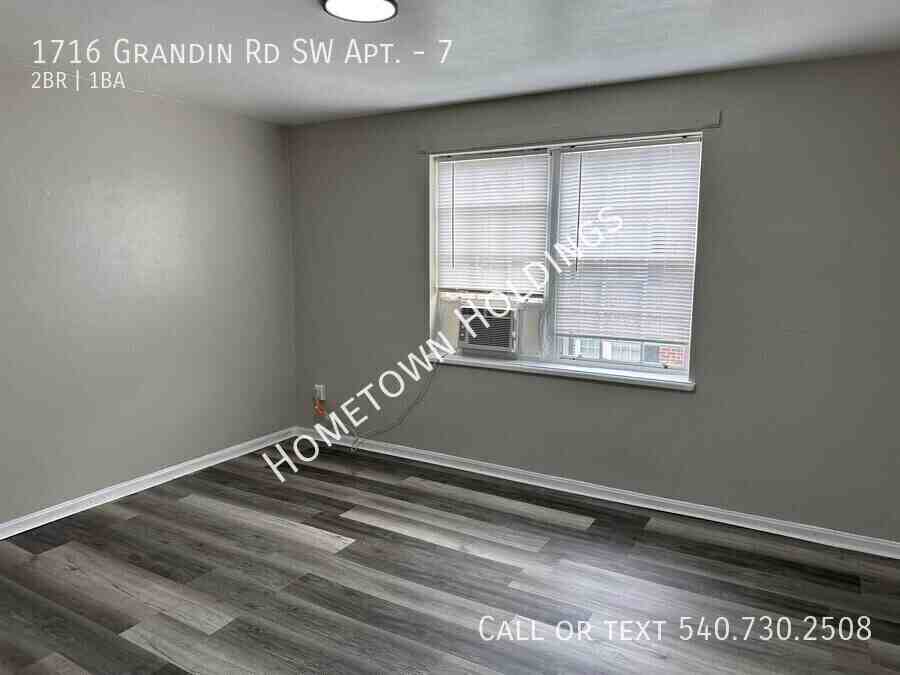 1716 Grandin Rd Sw #7 - Photo 5 of 8