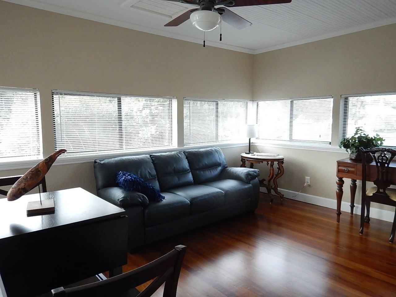 16909 Franklin Ave #A - Photo 4 of 15