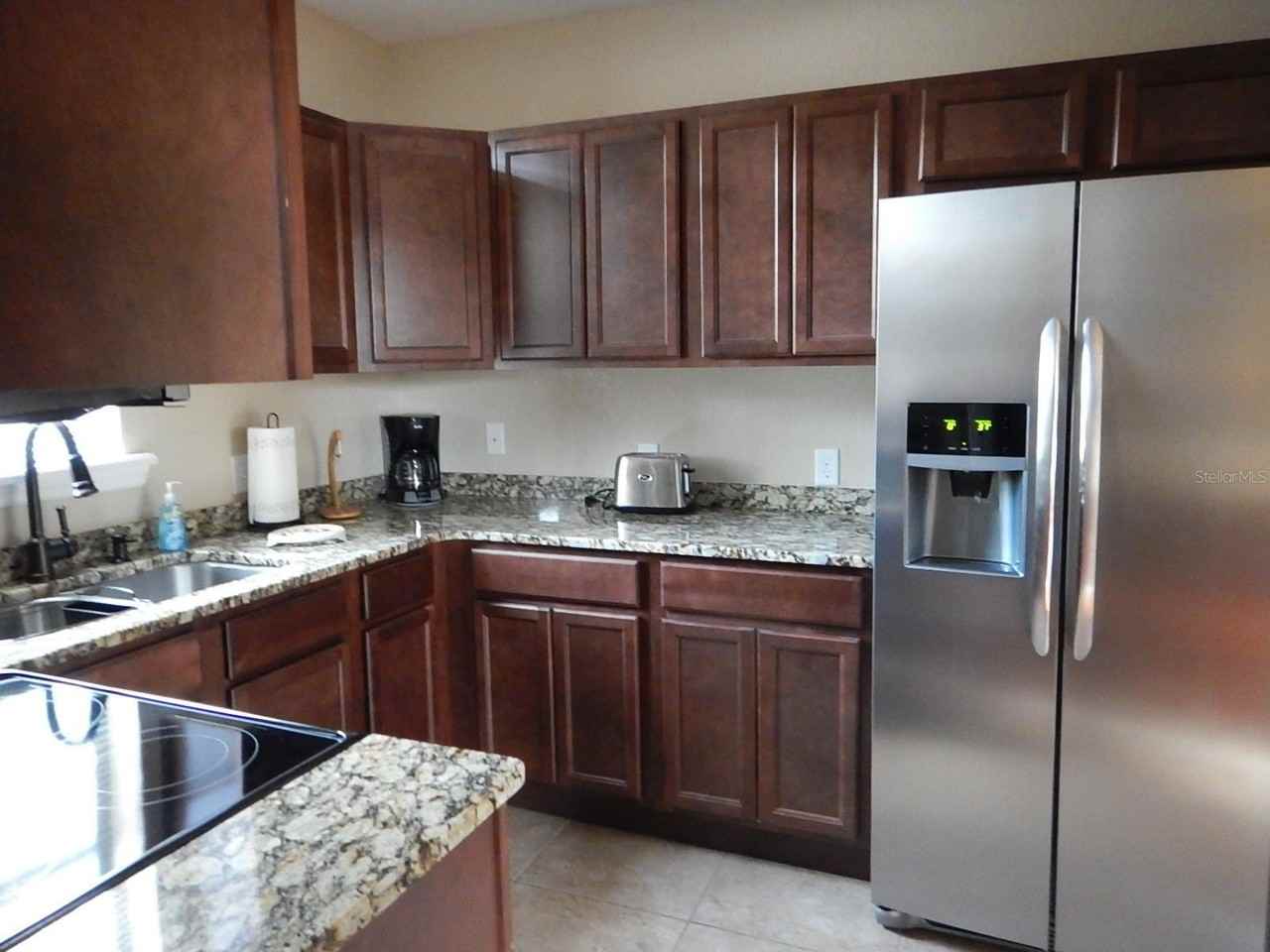 16909 Franklin Ave #A - Photo 6 of 15