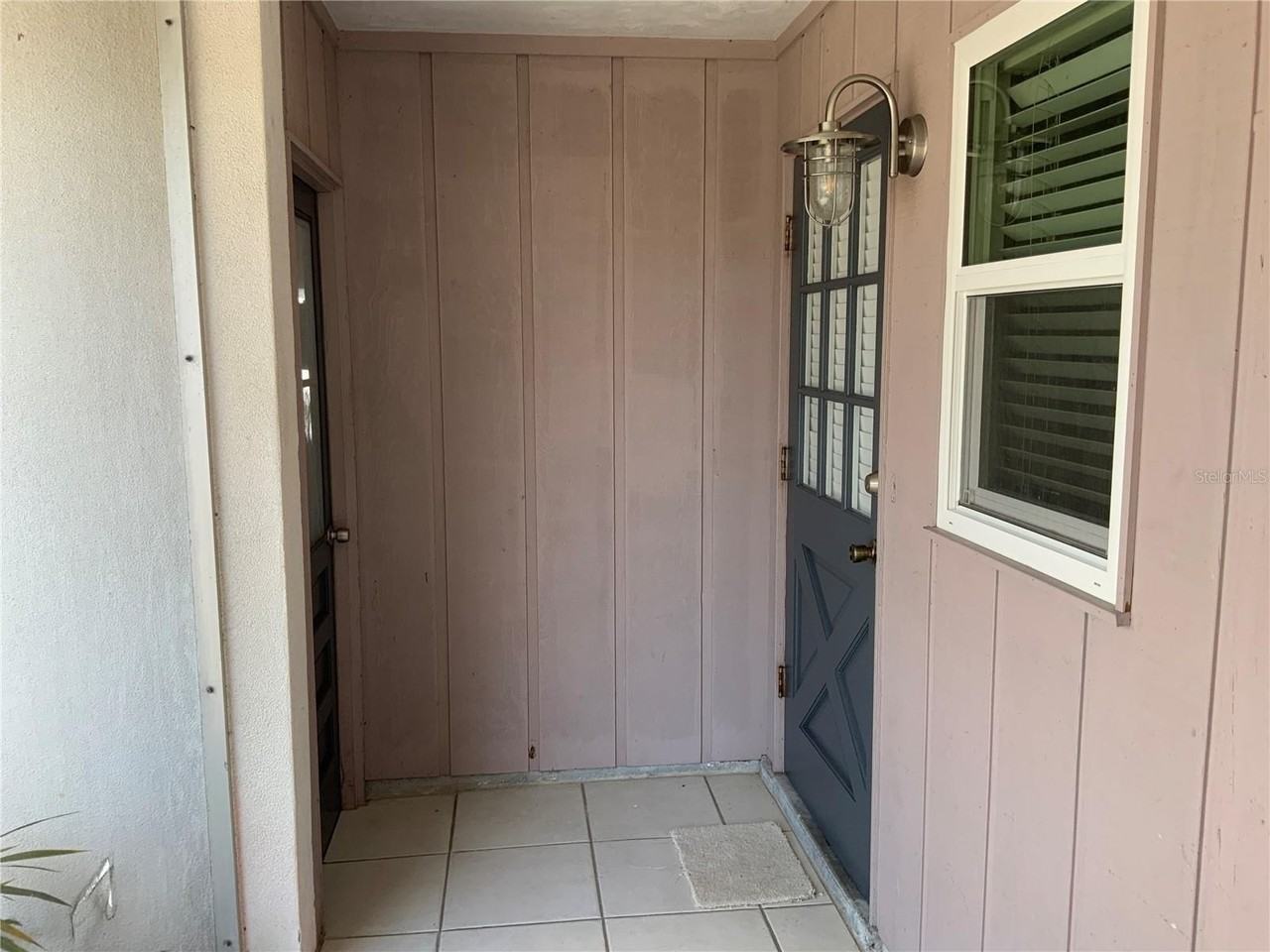 2118 Michele Dr - Photo 2 of 17