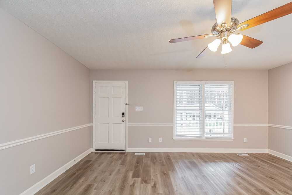 3612 Iron Sight Ct - Photo 4 of 19