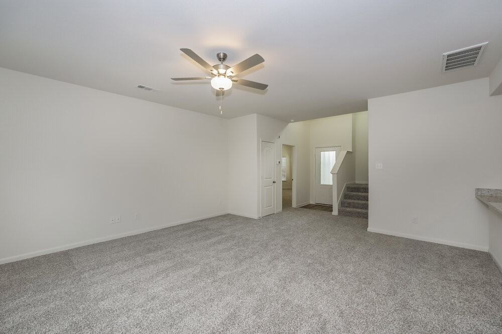 1317 Woodwinds Dr - Photo 7 of 20
