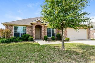 3213 Overstreet Ln - Photo 1 of 1