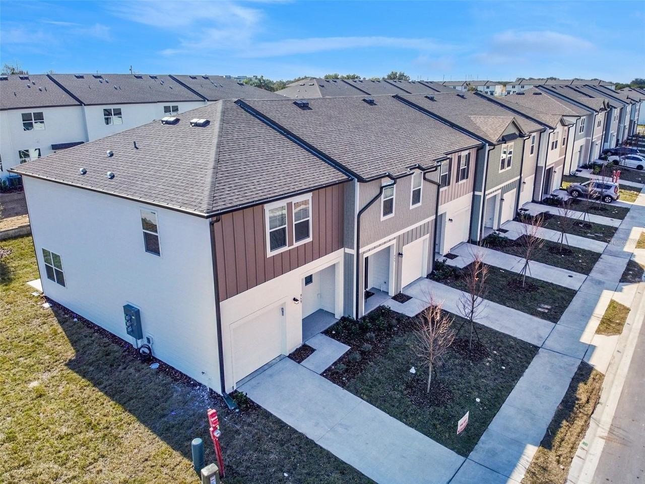 959 Grandin St - Photo 2 of 27